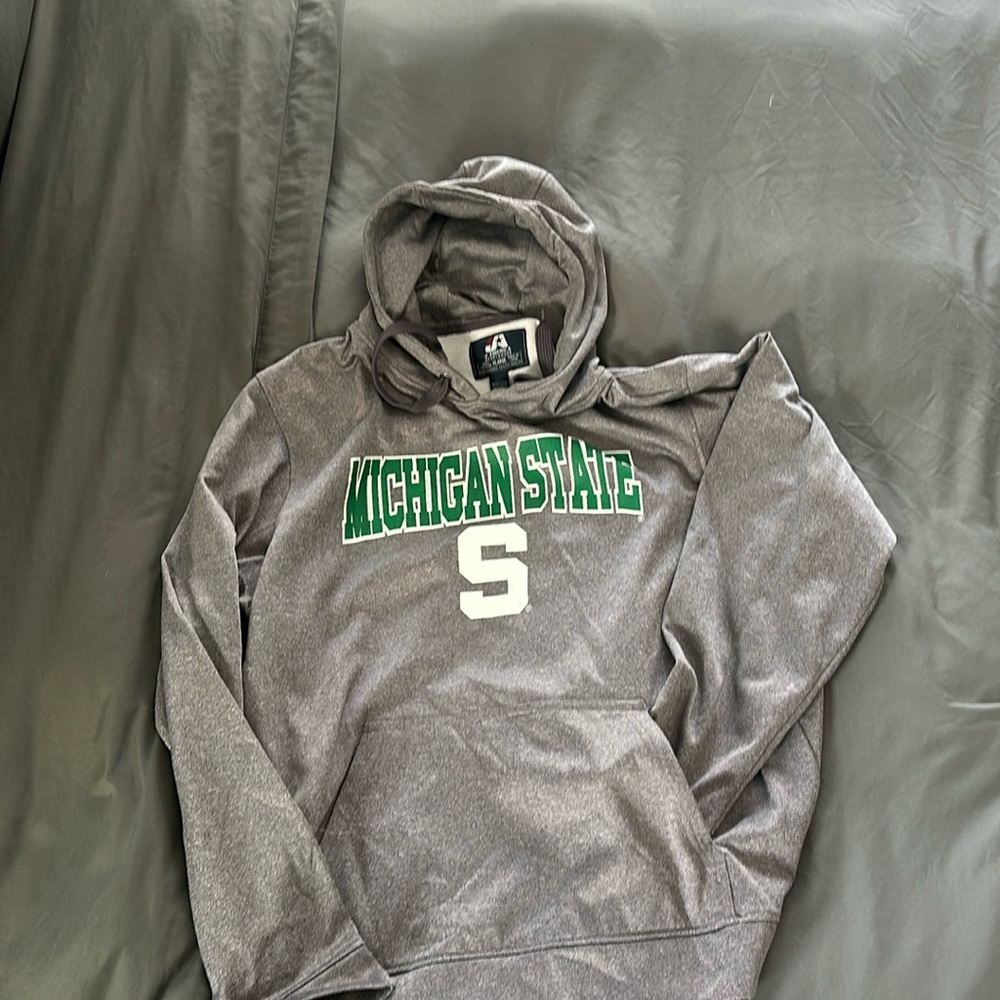 Men’s Michigan State University hoodie